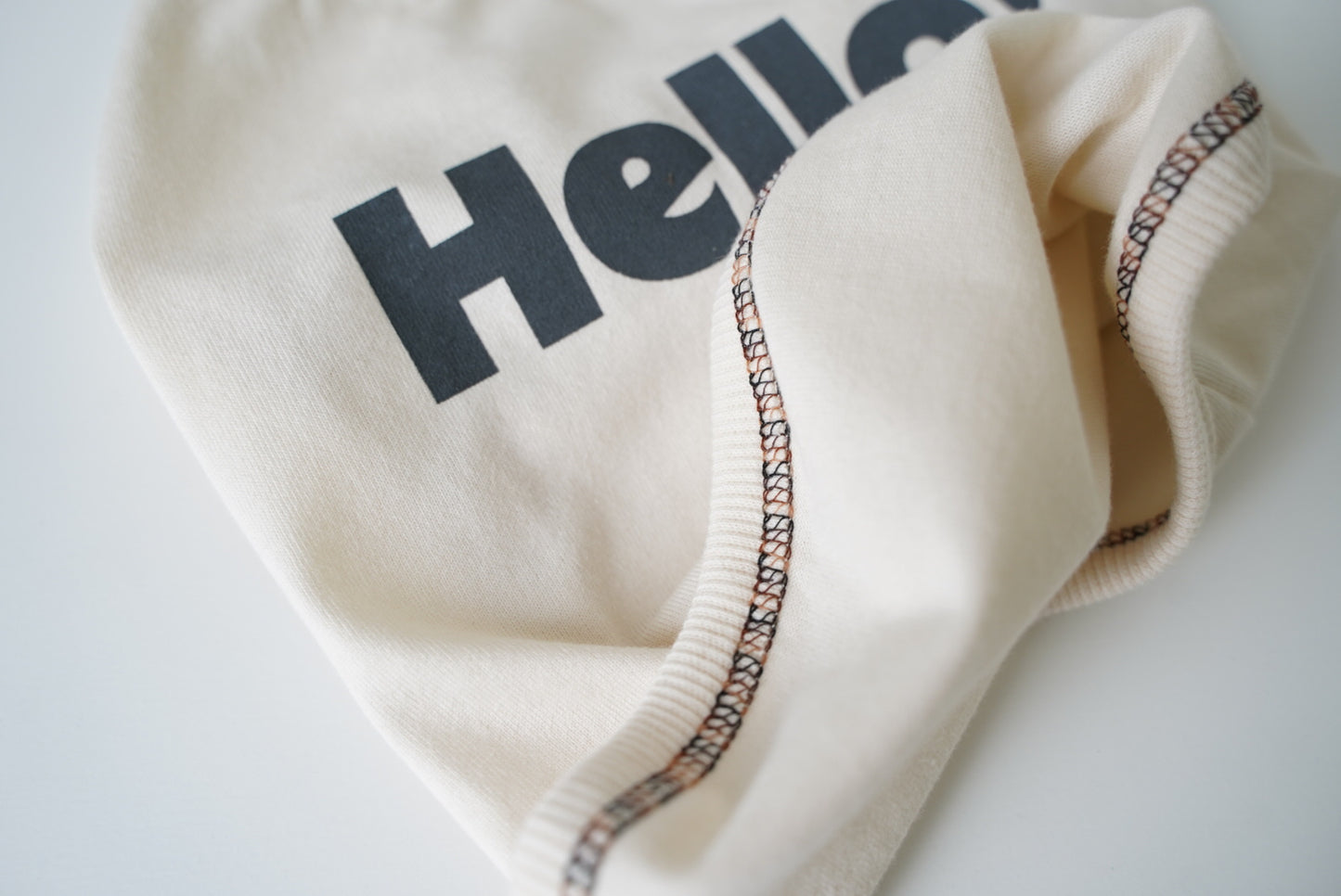 HELLO ! 半袖TEE