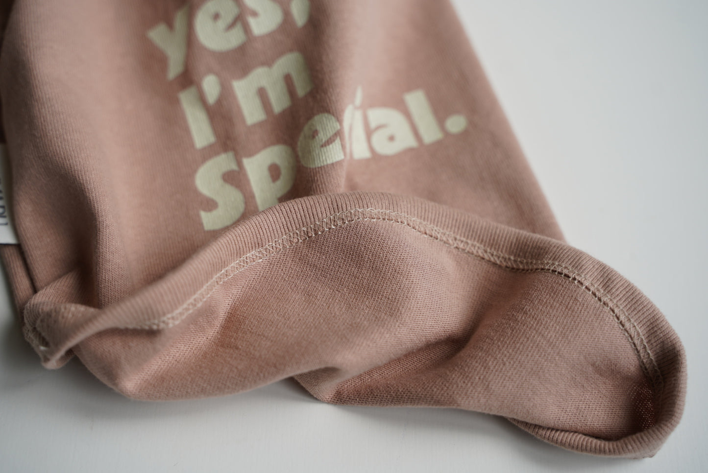 I'm Special TEE（ピンクベージュ）